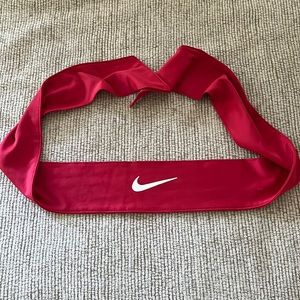 Nike headband